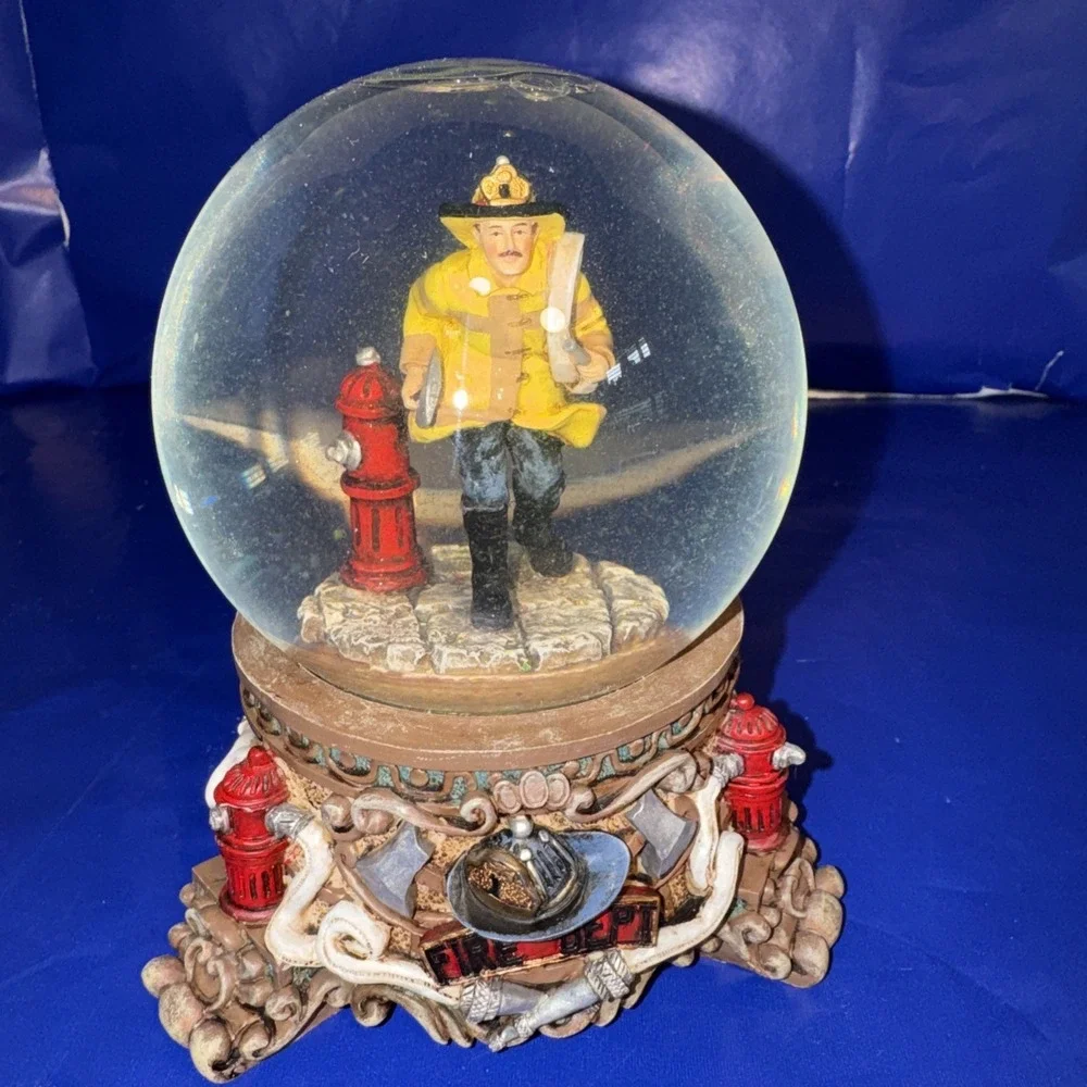 Fire Fighter Water Globe‎ Music Box Plays Wind Beneath My Wings  Wind Up Works